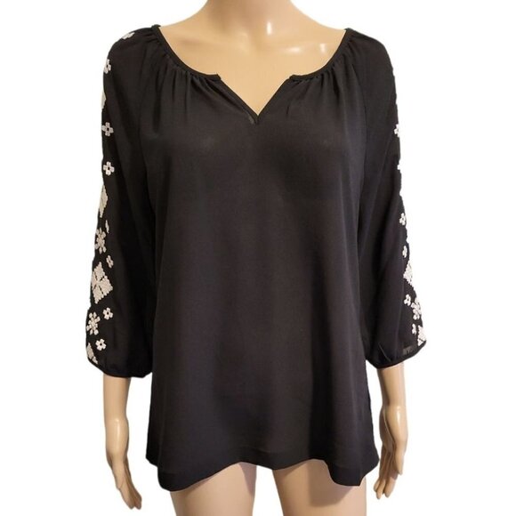 Old Navy Women's Blouse (size SP) - Picture 6 of 7